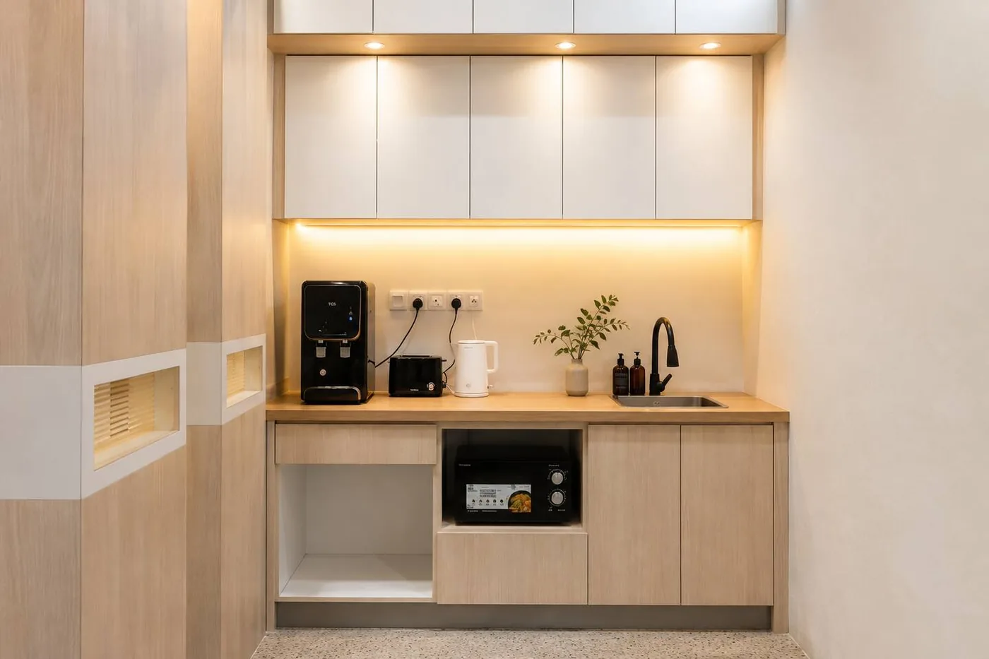 Shared pantry at Commune Lane Guesthouse